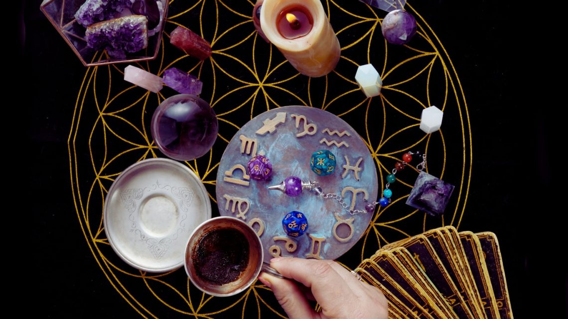 Ciganske karte predvidjaju narednih mesec dana: Evo sta ceka svakog zodijaka! Ciganske karte predvidjaju narednih mesec dana: Evo sta ceka svakog zodijaka!