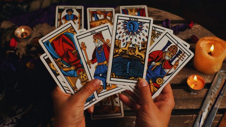 Tarot karte do kraja aprila: Jednom zodijaku iznenadjujuce vesti i nenadanu srecu!