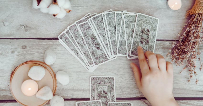 LJUBAVNI HOROSKOP ZA ČETVRTAK: 25.septembar će doneti mnogo toga, a jednom zodijaku stiže bitna poruka! LJUBAVNI HOROSKOP ZA ČETVRTAK: 25.septembar će doneti mnogo toga, a jednom zodijaku stiže bitna poruka!